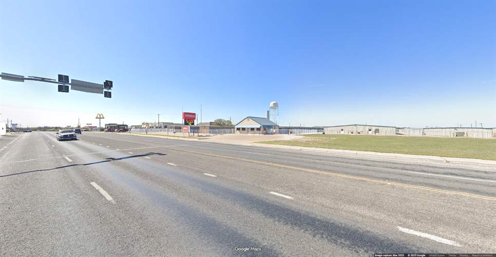 1401 N Brazos St - Self Storage