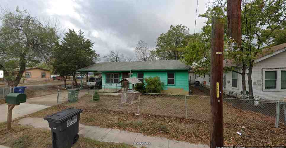 36th St. Vehicle Storage