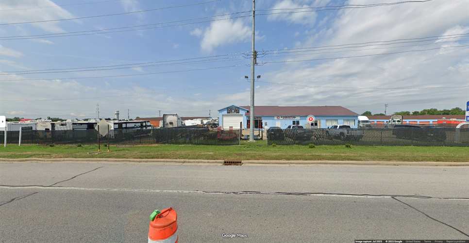 Bigger Garage Self-Storage