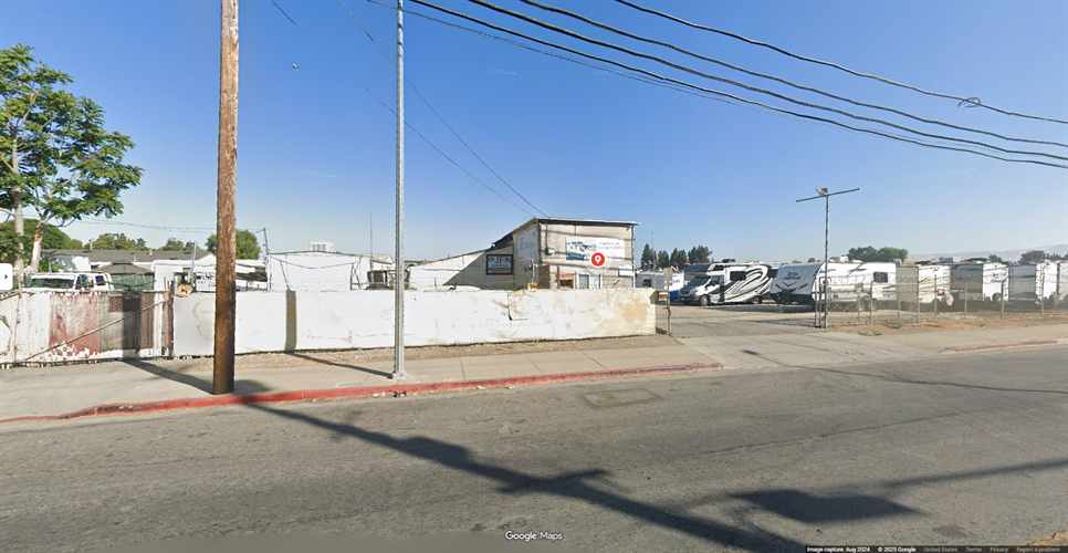 Caravan RV Storage & RV Rental