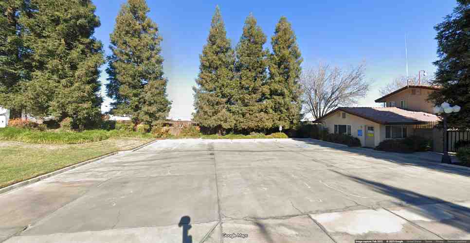 Derrel's Mini Storage