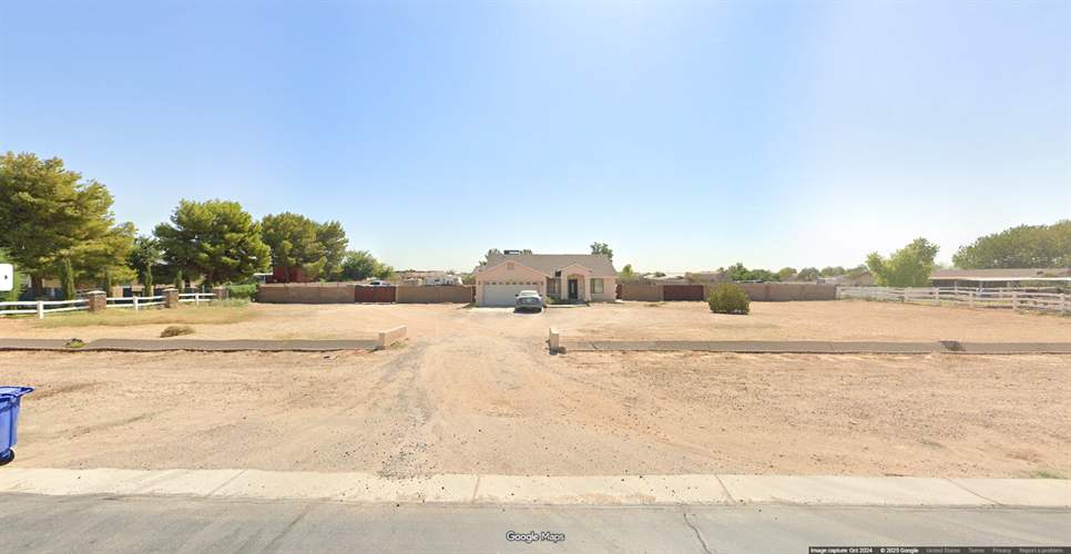 Desert Cove Vehicle Storage