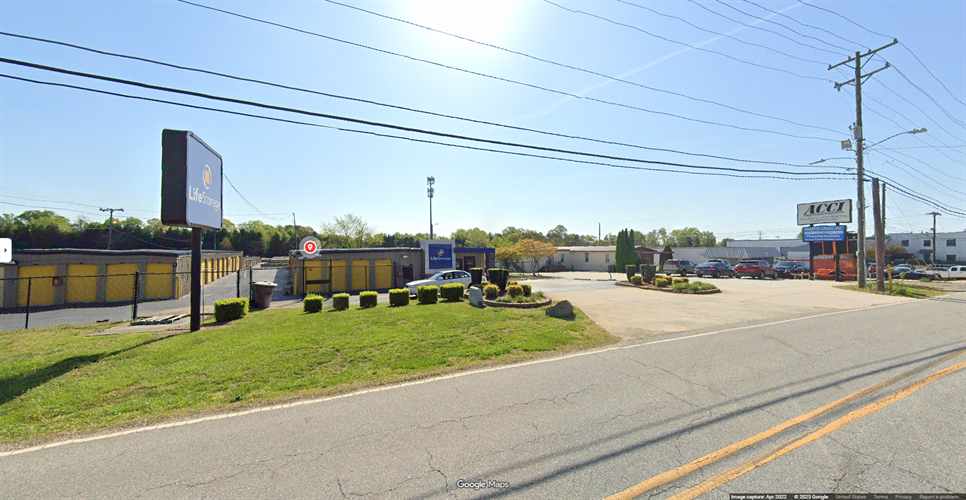 Devon Self Storage Greensboro, North Carolina