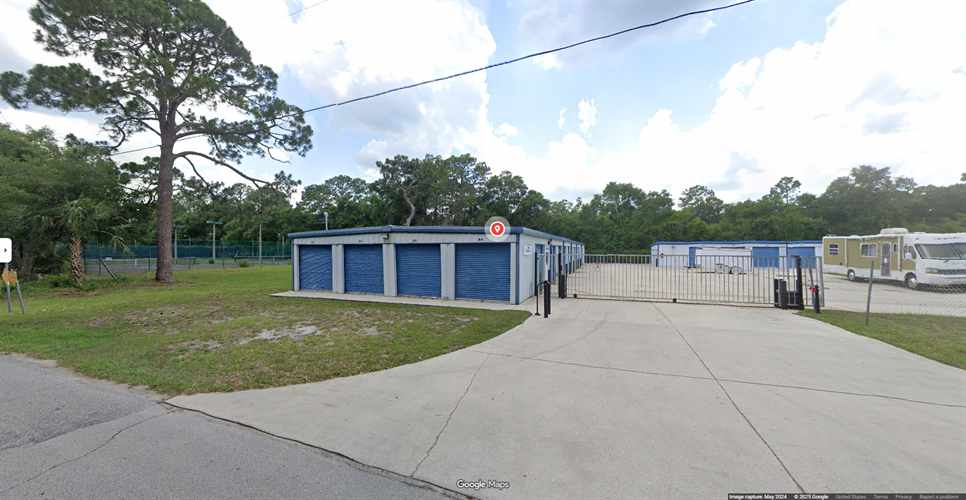 Ernie's Self Storage