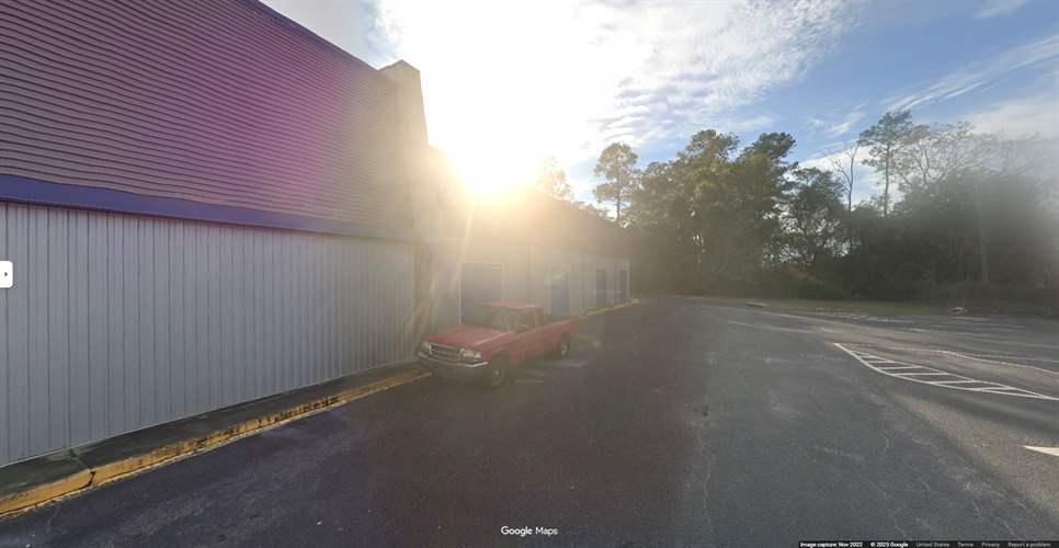 Forest Hills Storage