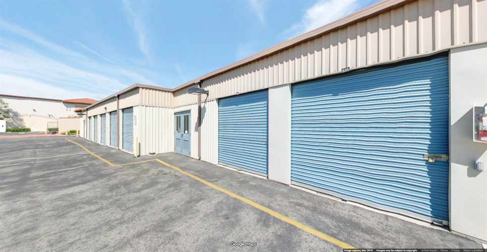 Golden State Storage - Camarillo