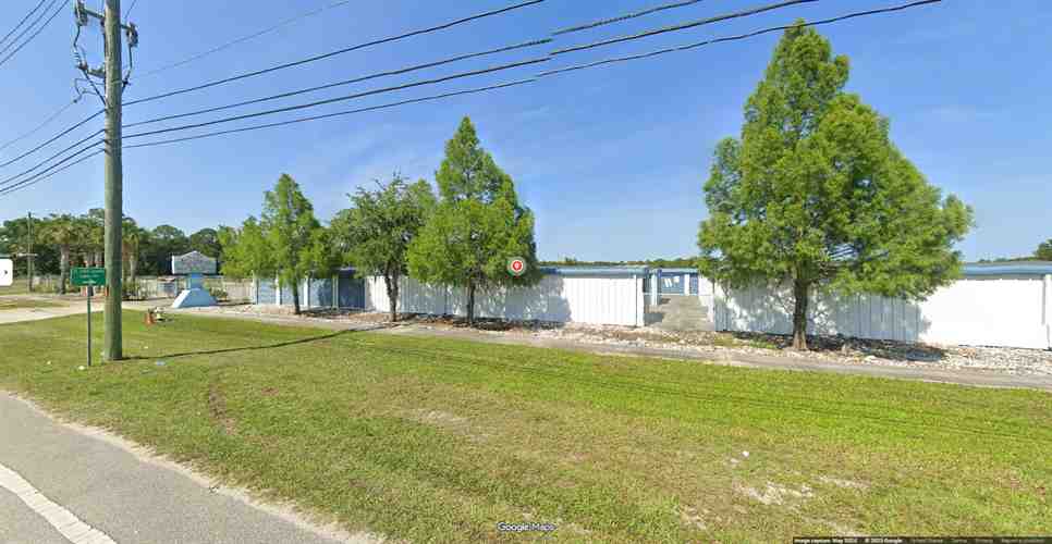 High & Dry Self Storage LLC