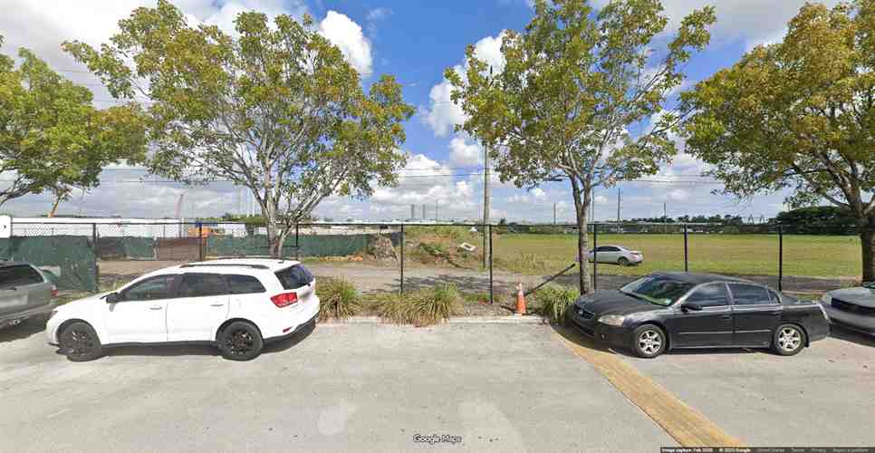 J and D Parking Storage