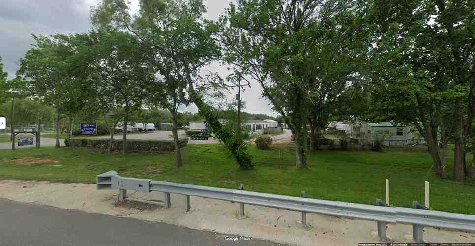 Lake Conroe RV Parking