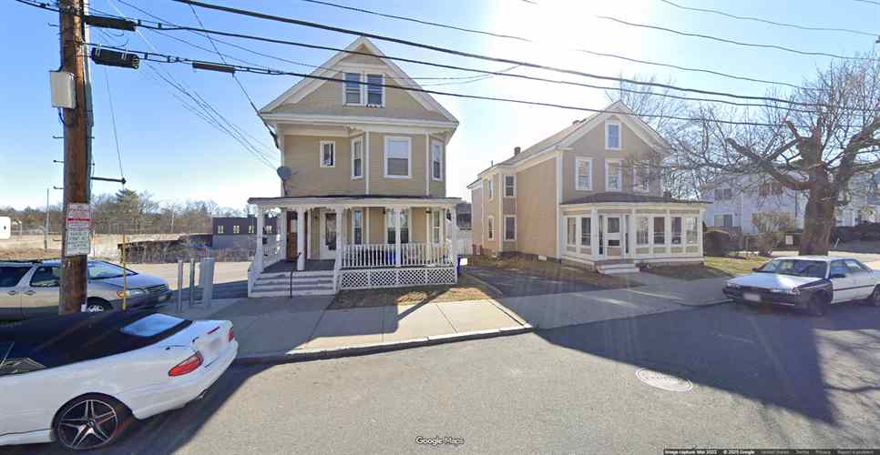 Malden Monthly Parking