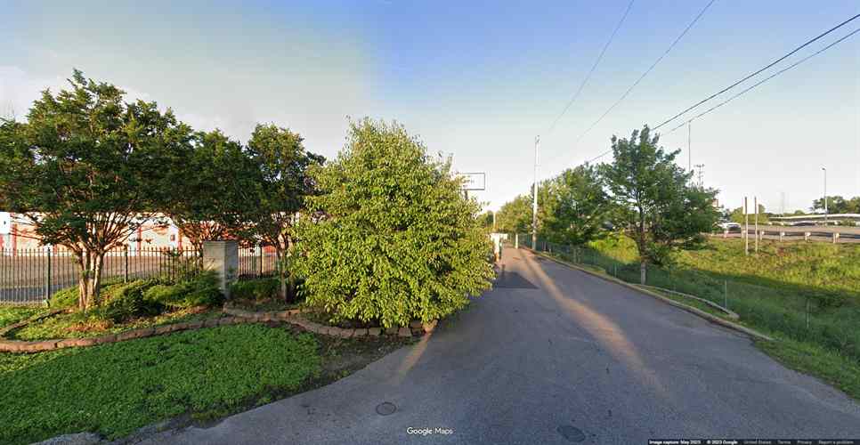 Mini Mall Storage - Memphis