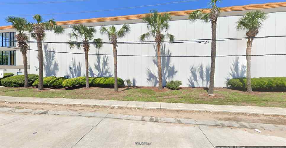 Mini Mall Storage - Metairie