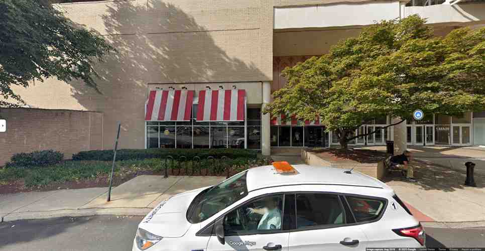 Neighbor Fleet Parking