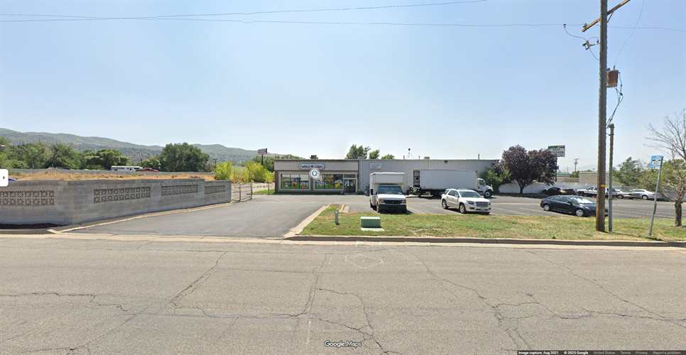 Neighbor Monthly Parking