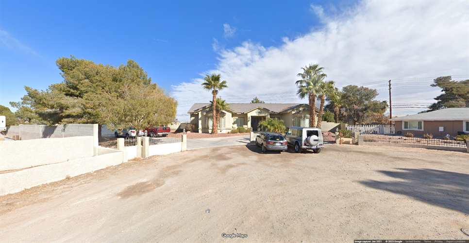 Polaris Avenue RV & Car Storage