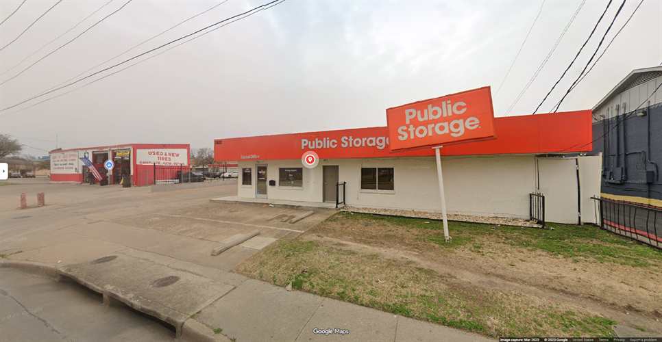 Public Storage