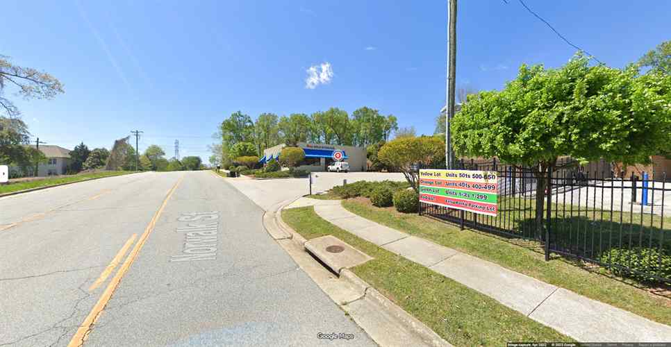 Ray Self Storage - Norwalk