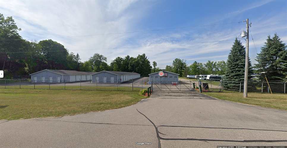 Rockford Self Storage - Bostwick Lake
