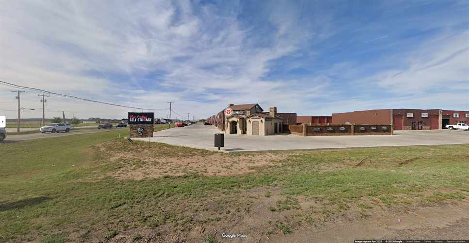 Spare Feet Shops RV & Storage