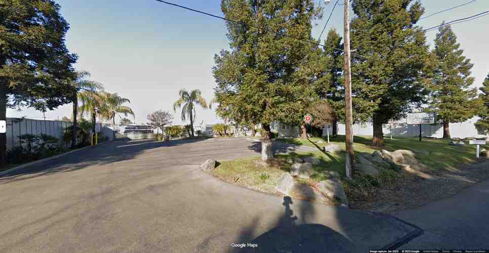 Stop & Lock RV Mini Storage