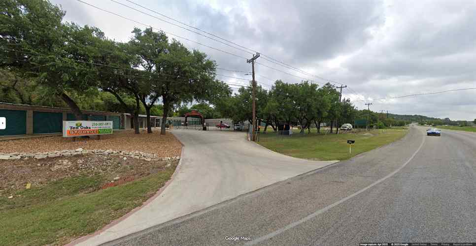 Ten Oaks Storage of Helotes