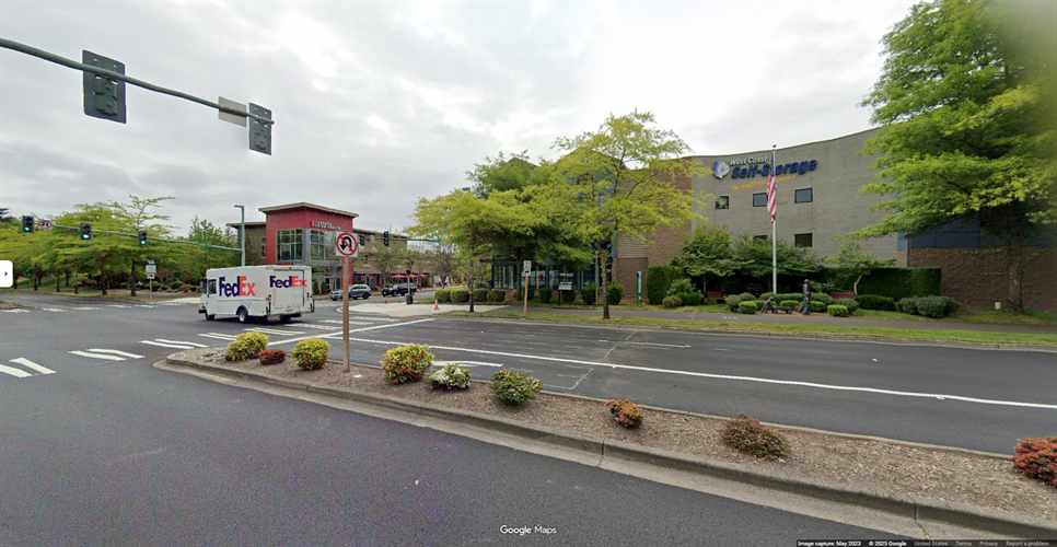 West Coast Self-Storage DuPont